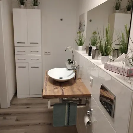 Ferienwohnung Trunk Direkt An Den Weinbergen, Parkplatz, Terrasse Mit Grill Und Lounge Roschbach Buitenkant foto